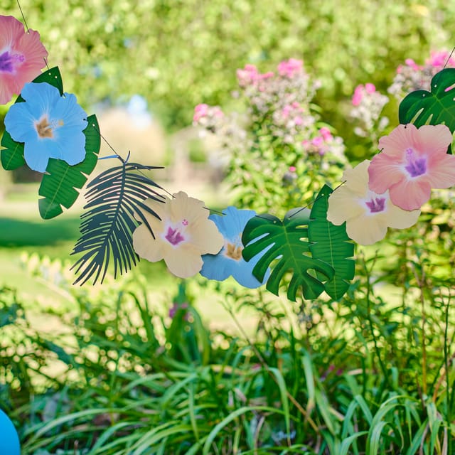 Luau Garland